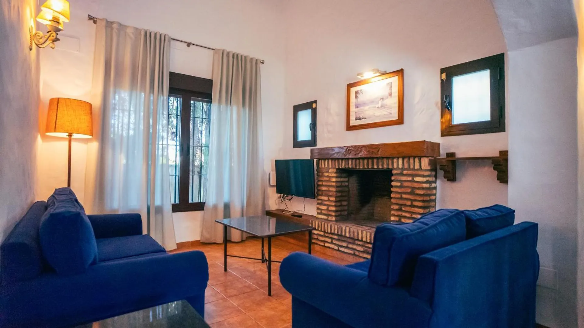 Villa Araucaria, en Cortijo Pinitos Cádiz 0*,  España